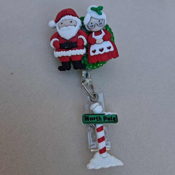 Santa Claus Badge Reel - Picture 1 of 2